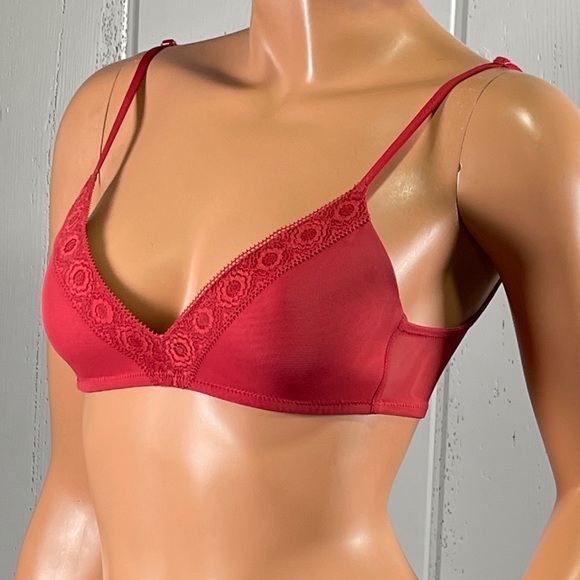 Aerie Real Happy Women's Burgundy Real Happy  Wireless Lace Bra Sz 32B - Picture 1 of 8